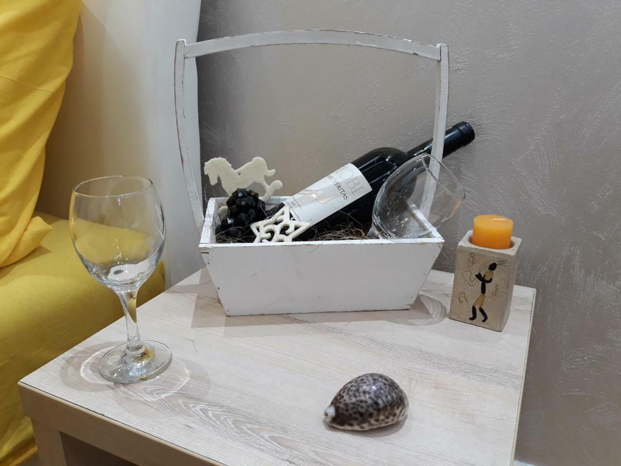 Sweet Yellow Apartment Belgrado Esterno foto